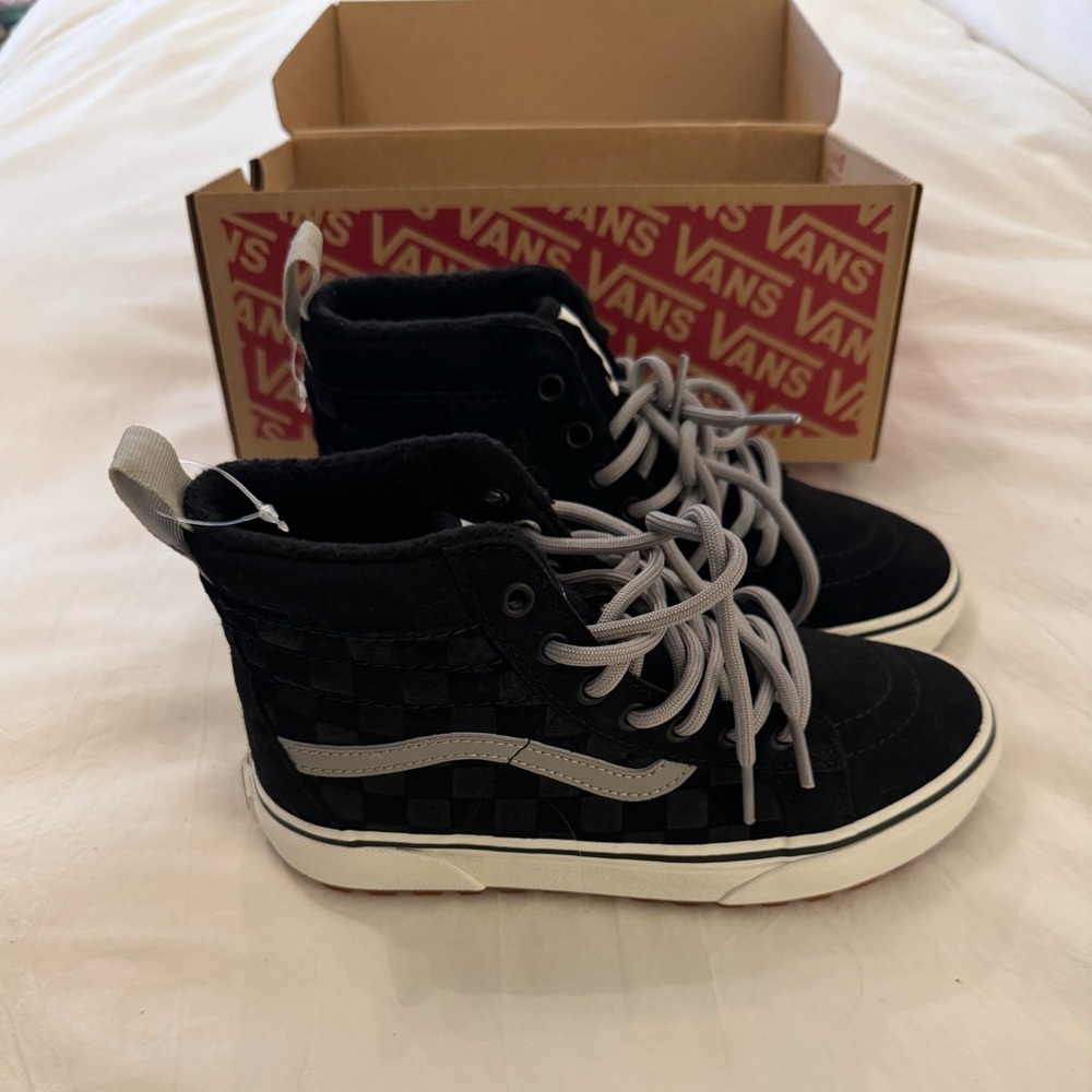 Kids Vans Sk8-Hi NEW IN BOX
